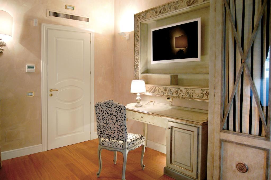 Villa Silvana ボスコレアーレ 部屋 写真